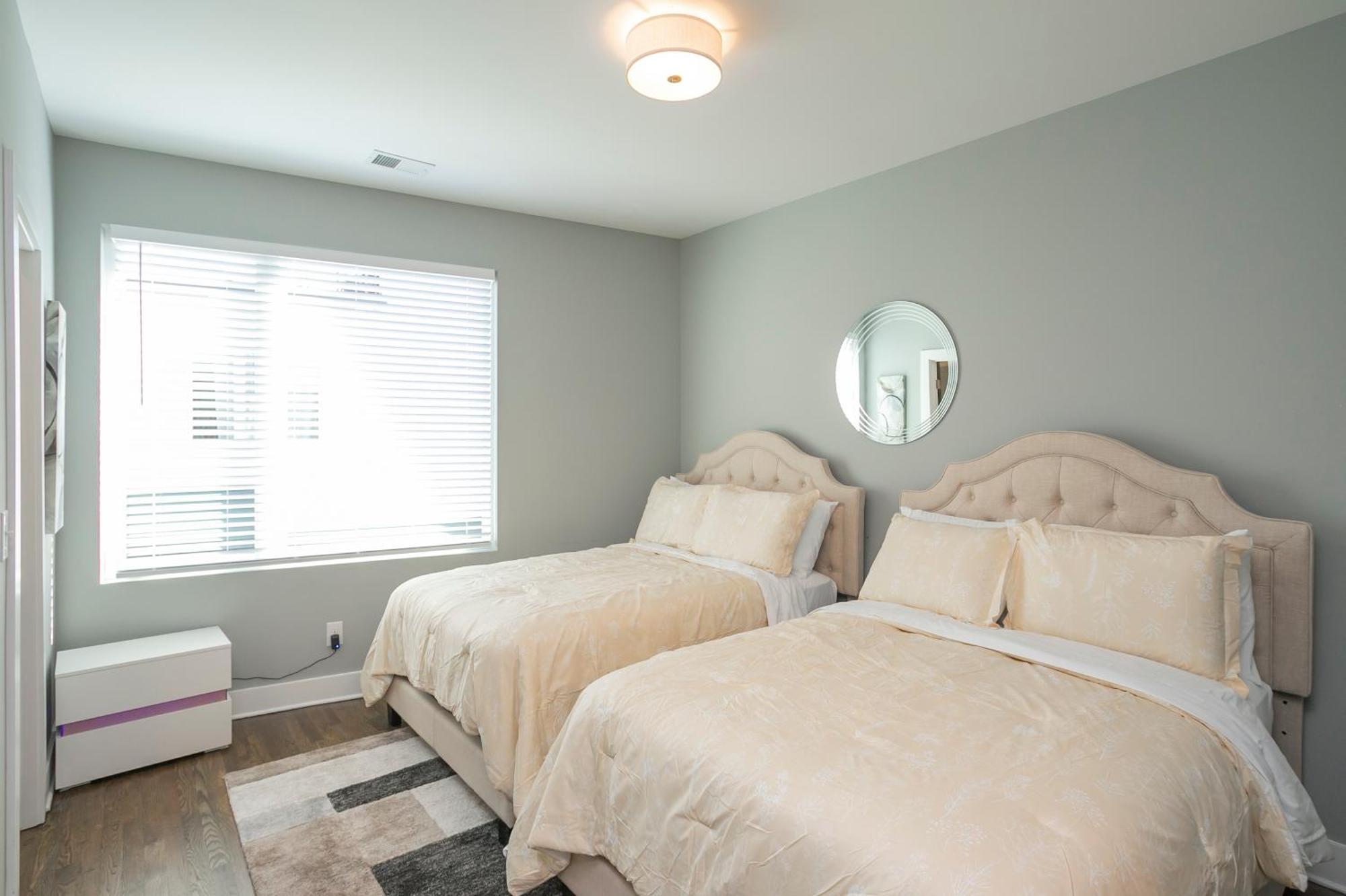 Luxury Townhome Skyline Views Mins To Dt Nashville Buitenkant foto