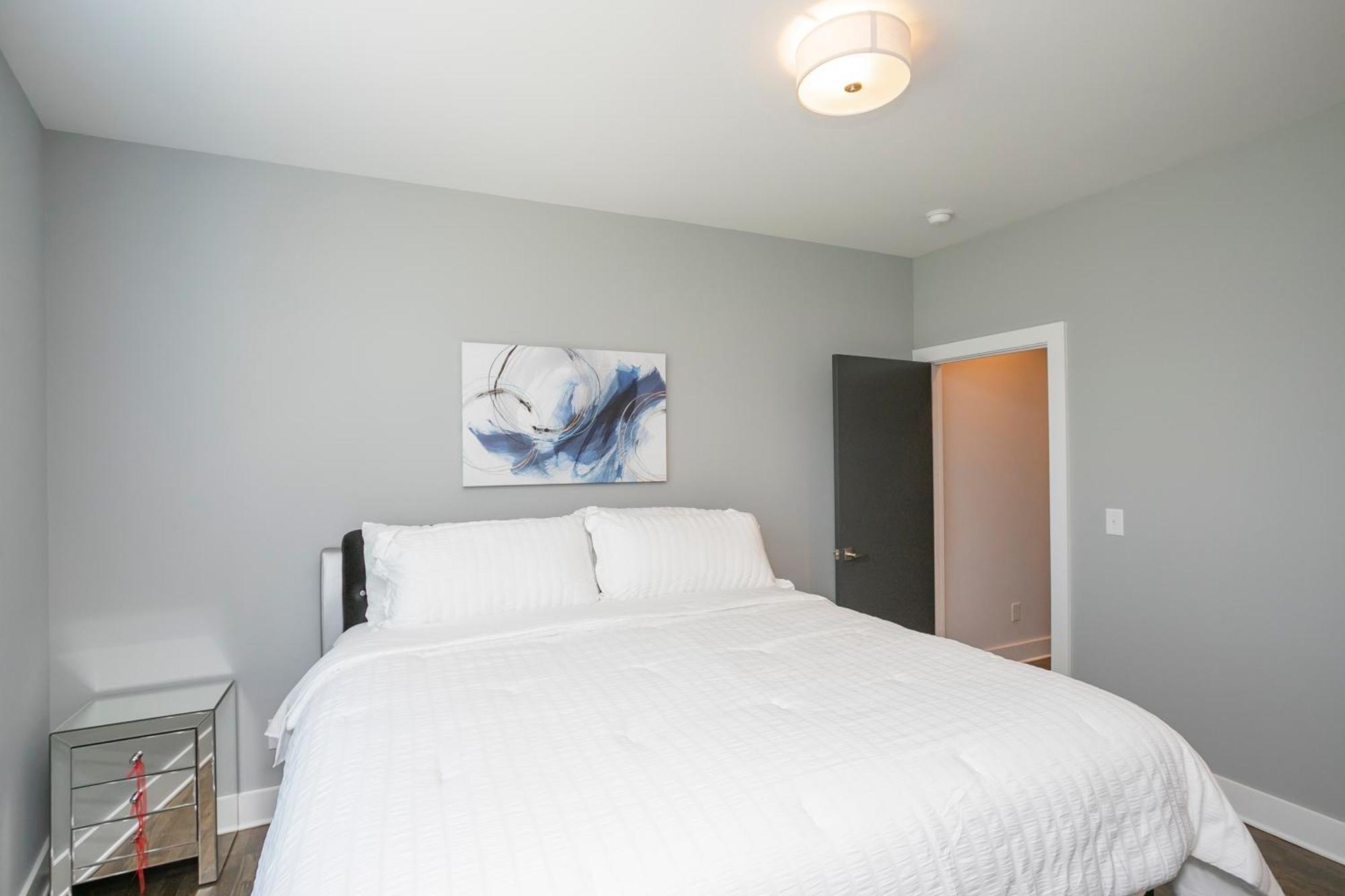 Luxury Townhome Skyline Views Mins To Dt Nashville Buitenkant foto